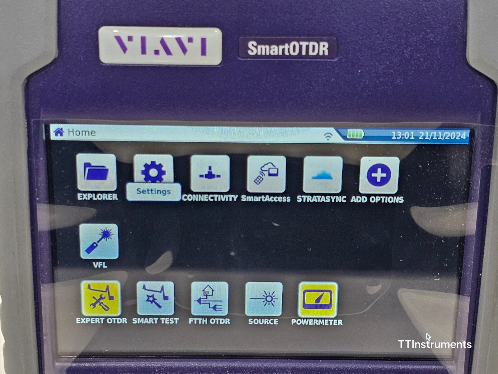 Viavi JDSU E136FB SmartOTDR 1310/1550 & 1625 Live 41 dB SM Long Haul OTDR MFD 22