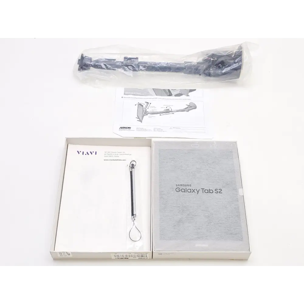 Viavi JDSU IA811 InterferenceAdvisor complete kit contents laid out