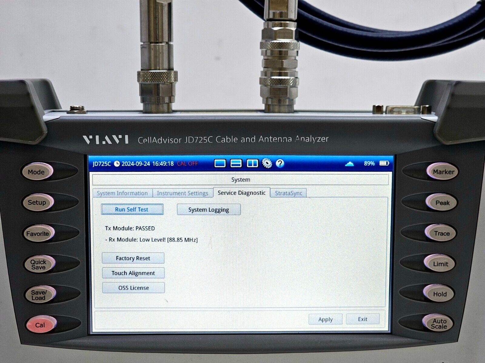 Viavi JDSU JD725C CellAdvisor Base Station Analyzer 4 GHz Opt. 001 + Accessories