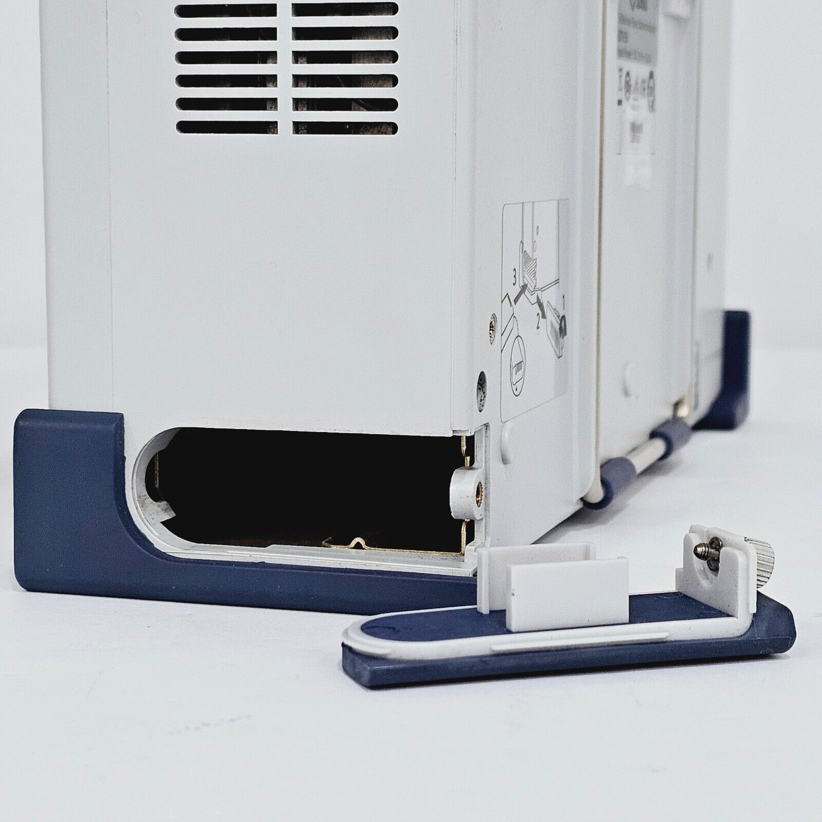 Viavi JDSU JD785B 9kHz-8GHz CellAdvisor Base Station Analyzer w/ JD78050509 + Op