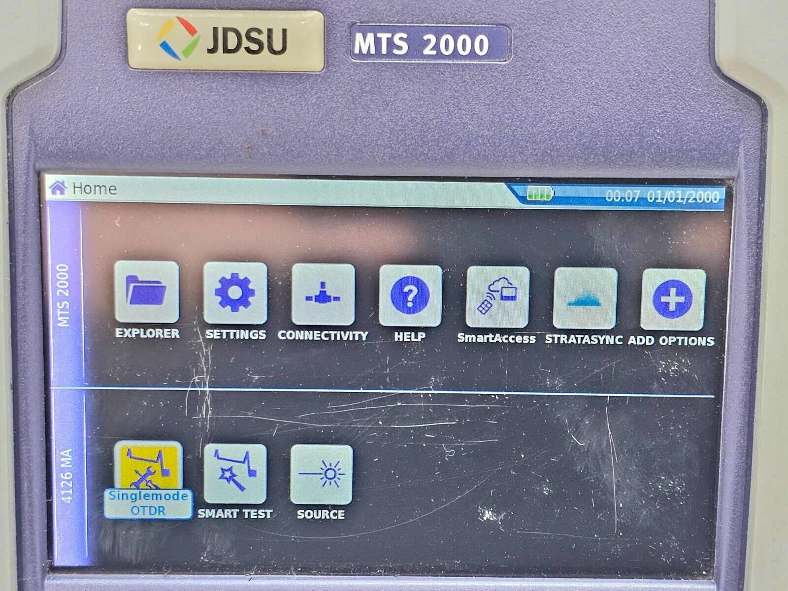 Viavi JDSU MTS 2000 Mainframe w/ 4126 MA SM OTDR 1310/1550 nm 37/35 dB PC-FC