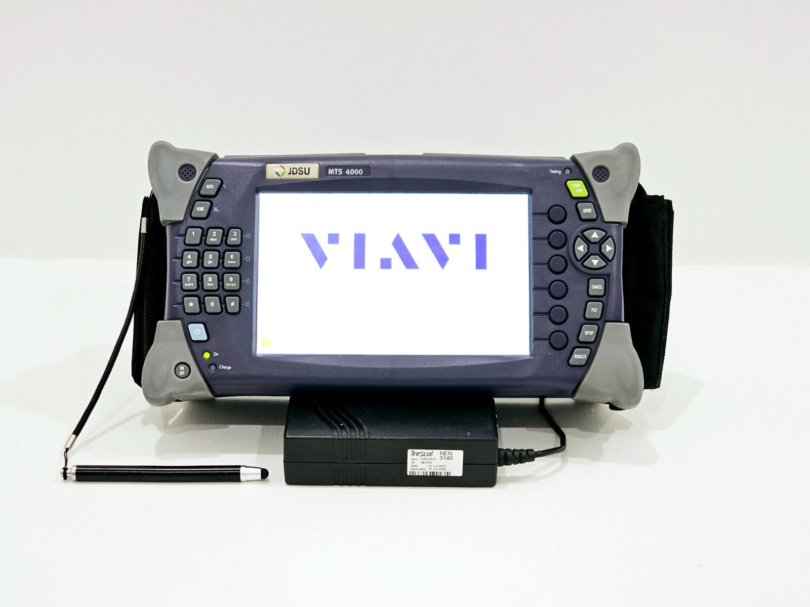 Viavi JDSU MTS 4000 with 4126 MP Metro PON 1310/1550 nm OTDR + FCOMP SW