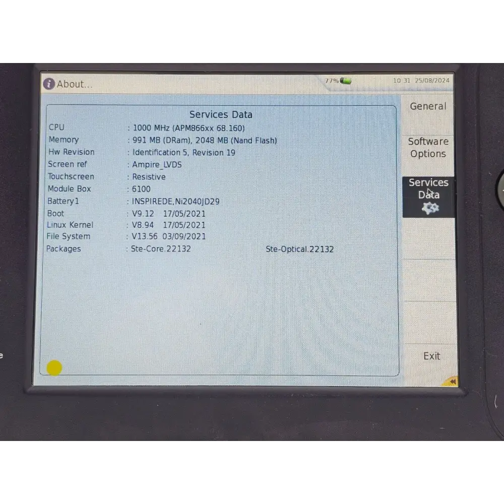 Software options screen showing Expert OTDR and SMART TEST licences