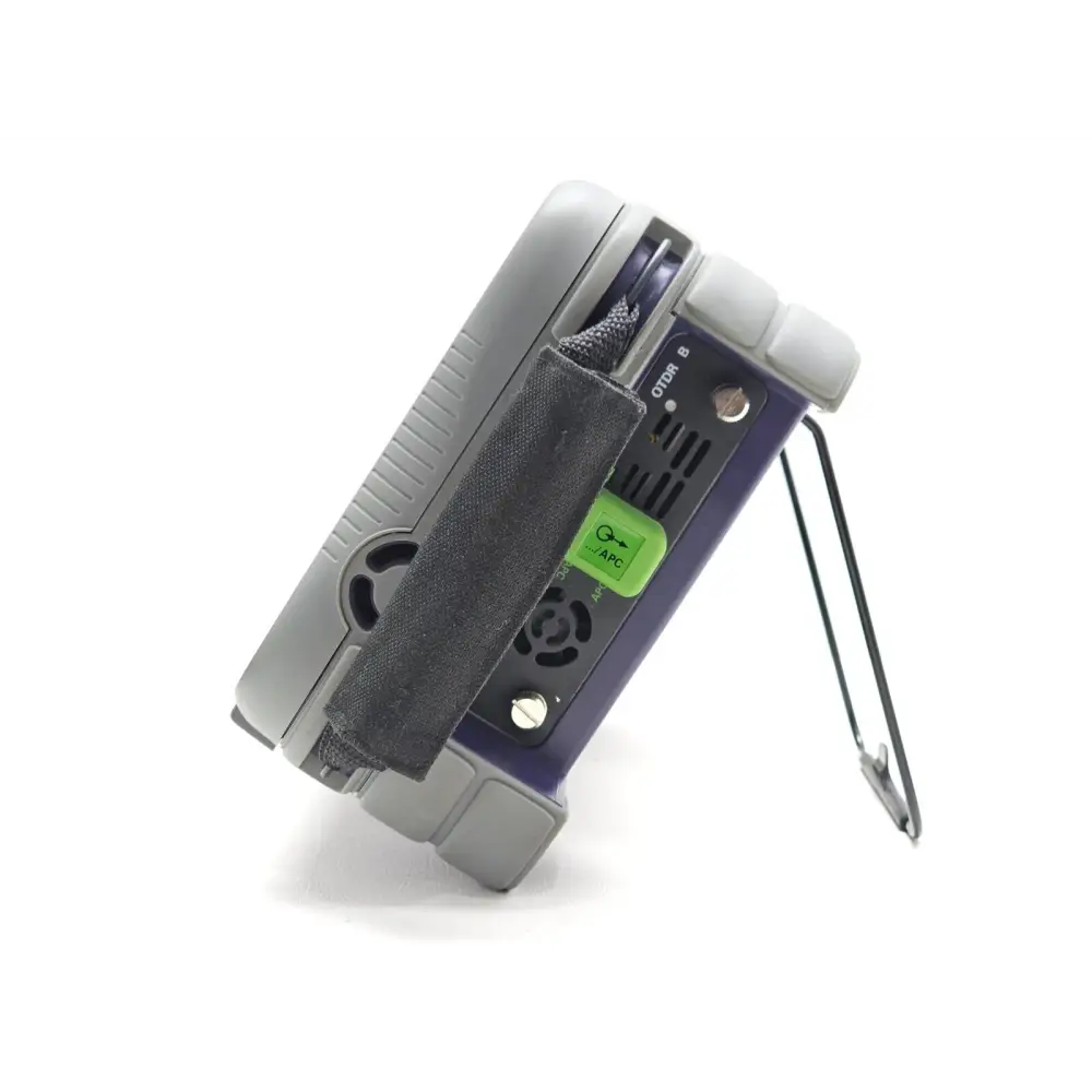 Viavi 8126B OTDR module fitted in MTS 6000A V2 module carrier, close-up