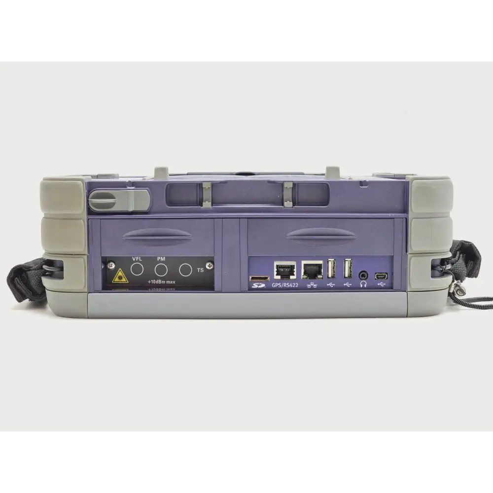 Viavi 8126B OTDR APC-FC optical connector port close-up