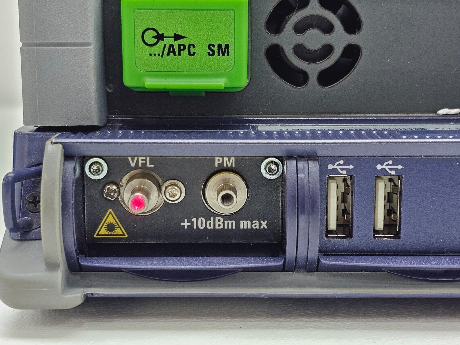 Viavi JDSU MTS/T-BERD 2000 with PM / VFL & 4126 MA2 SM OTDR Module 1310/1550 nm