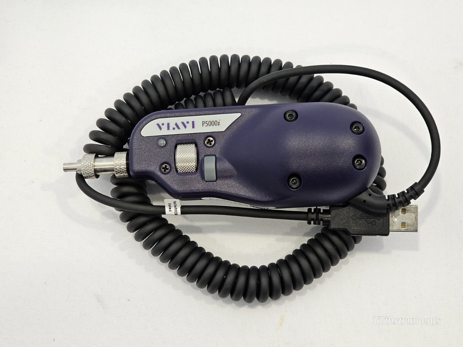Viavi JDSU P5000i fibre inspection scope and accessories laid out showing complete kit contents