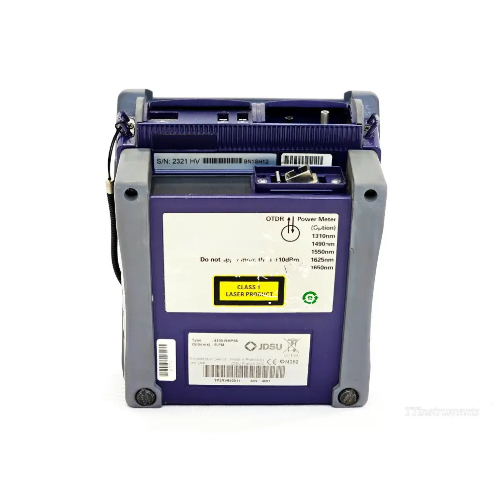 Viavi T-BERD 2000 OTDR system powered on showing live OTDR trace