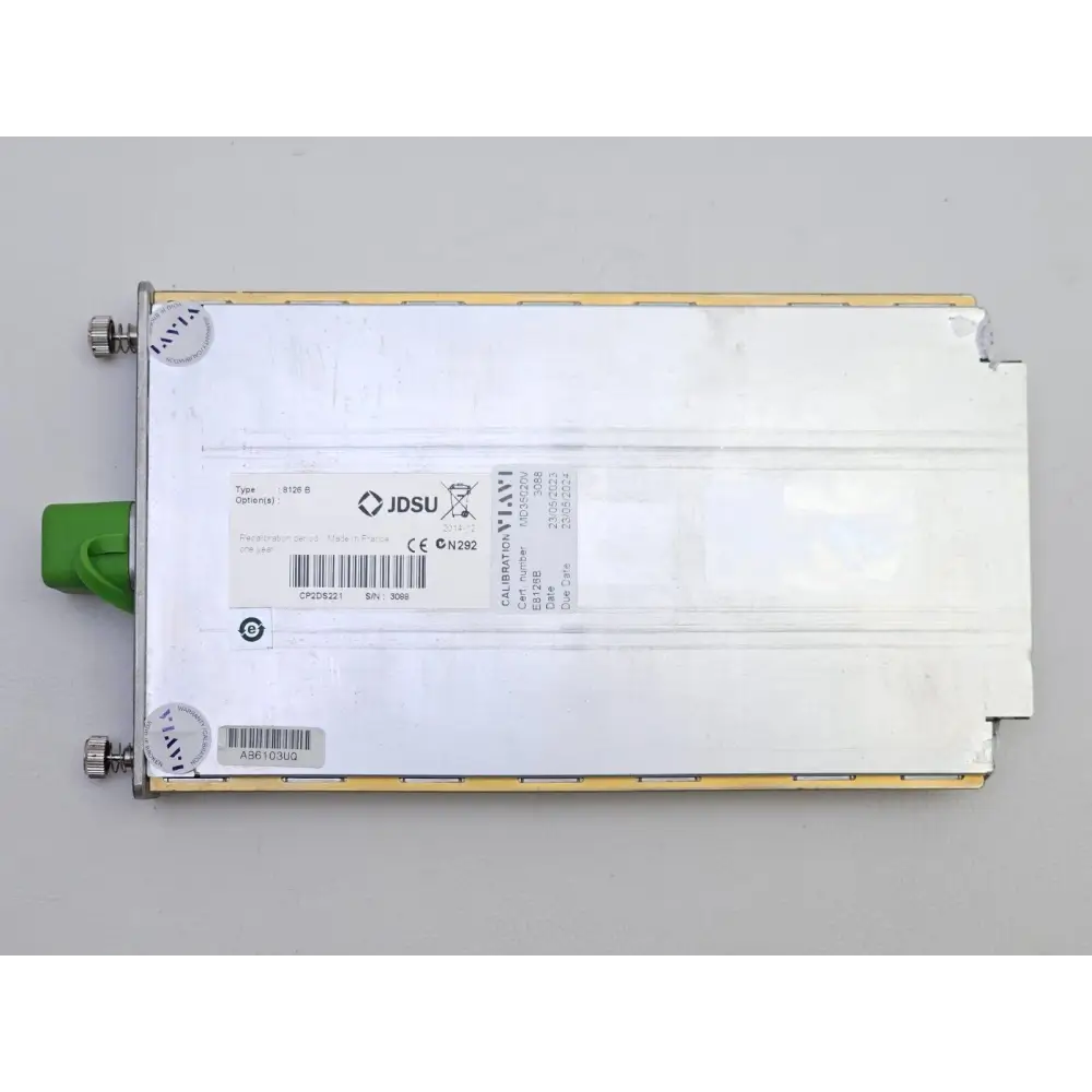 8126B OTDR module APC-FC fibre connector port close-up detail