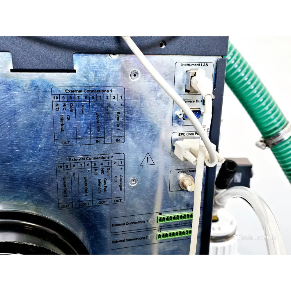 Waters Xevo TQ-S instrument front panel and display interface