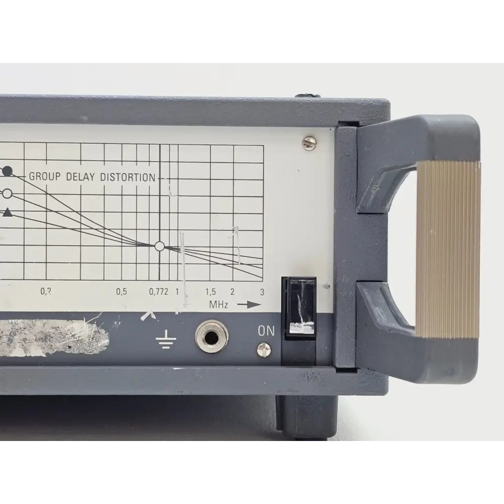 WG PKN-1 power button and front panel close-up detail