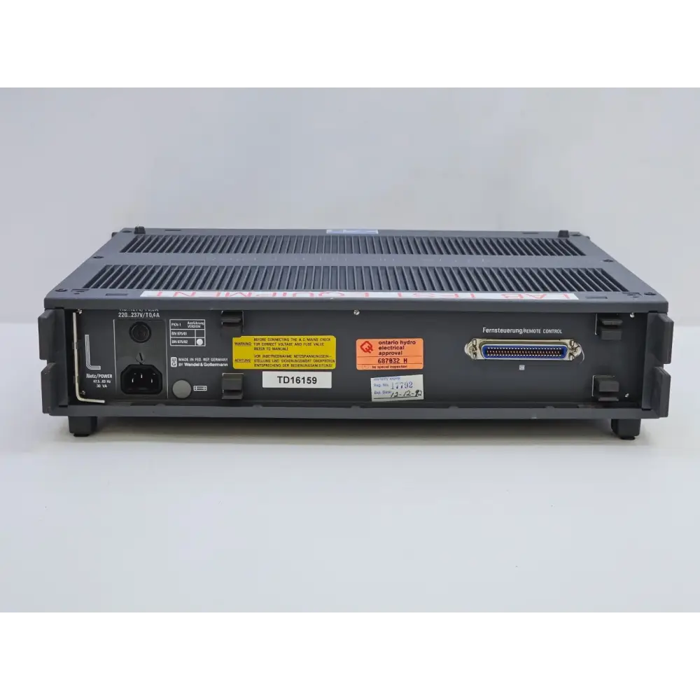 WG PKN-1 line simulator front controls and display detail