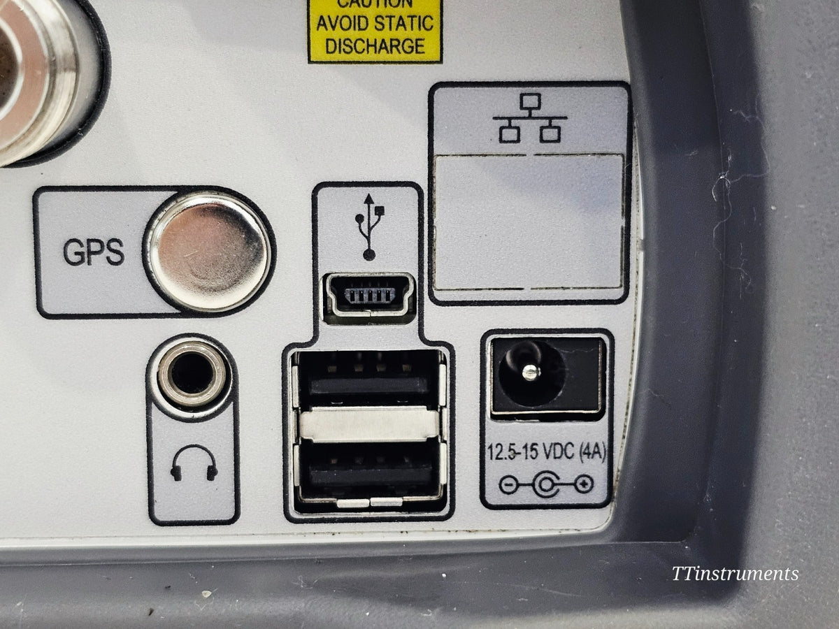 Anritsu S331E site master accessories included with used unit