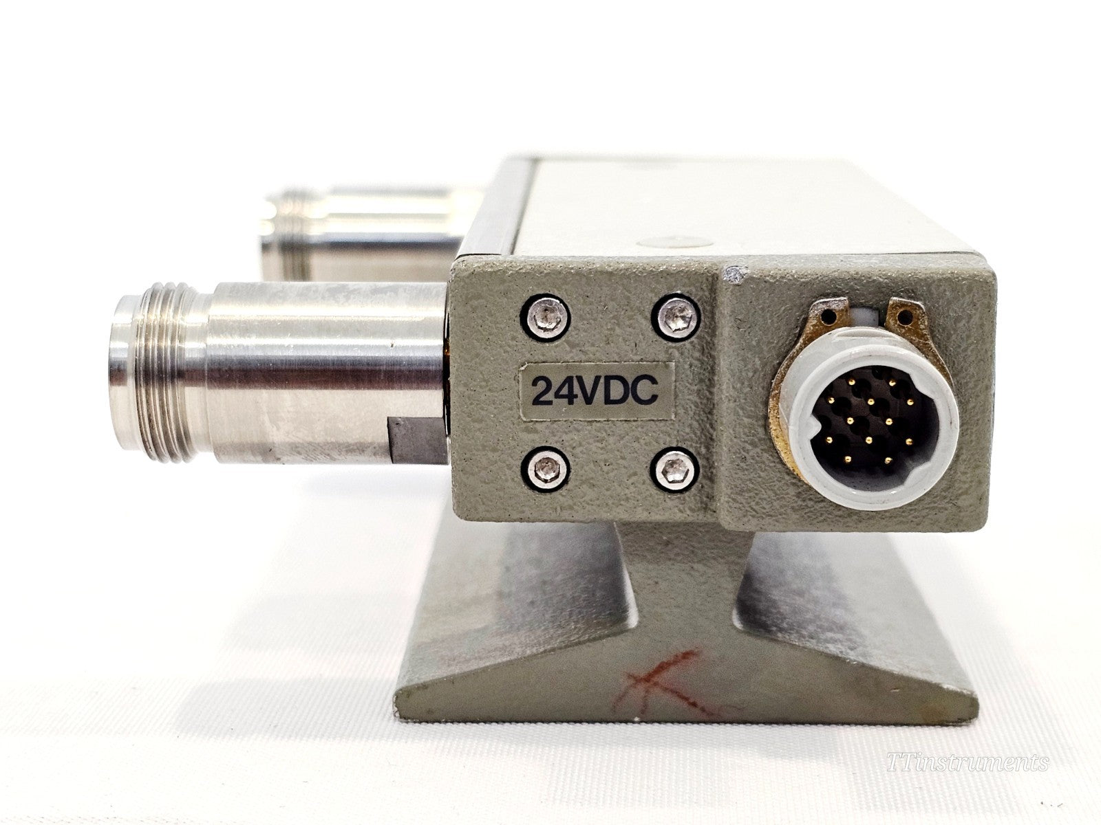 Agilent 8495G 0-70 dB Manual Step Attenuator DC-4 GHz Opt. 001