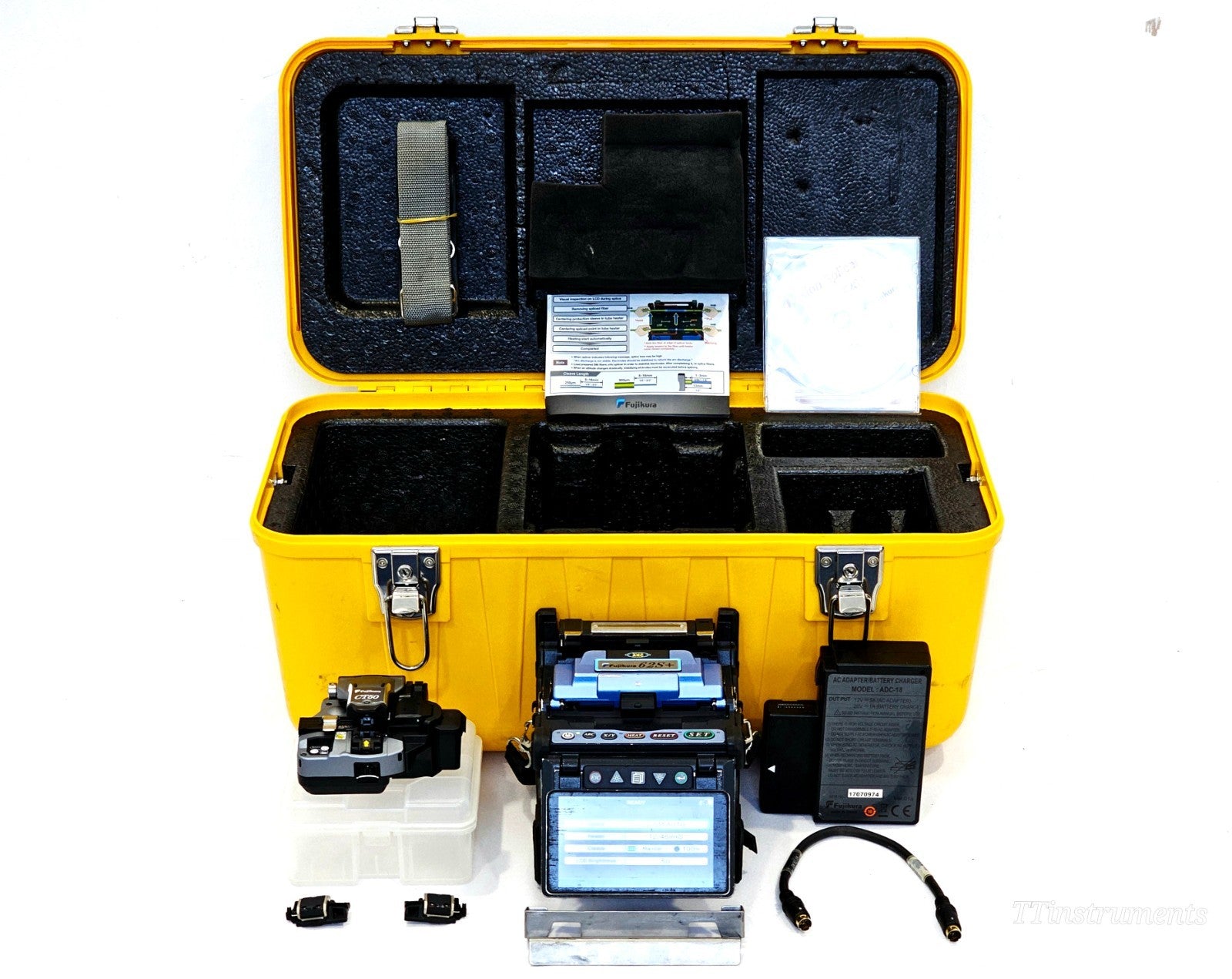 Serviced Fujikura 62S+ SM MM Core Alignment Splicer + CT-50 Cleaver0