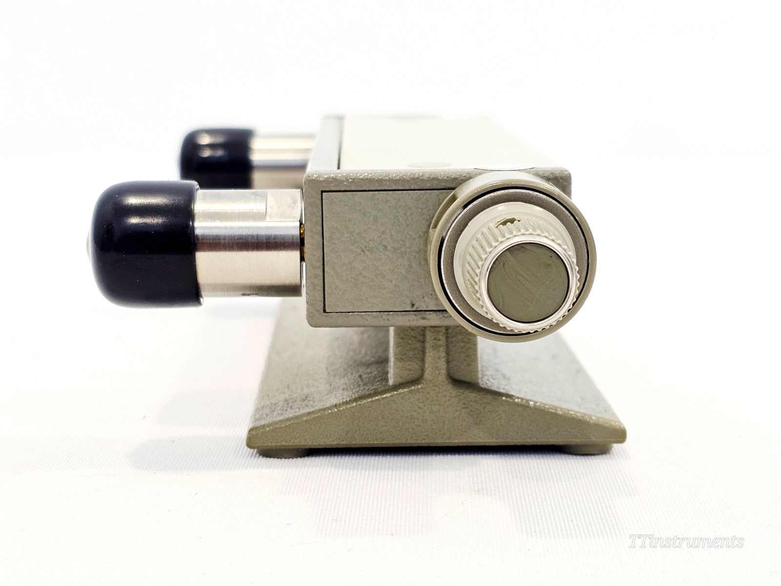 Agilent 8496A 0-110 dB Manual Step Attenuator 0-4 GHz Opt. 001