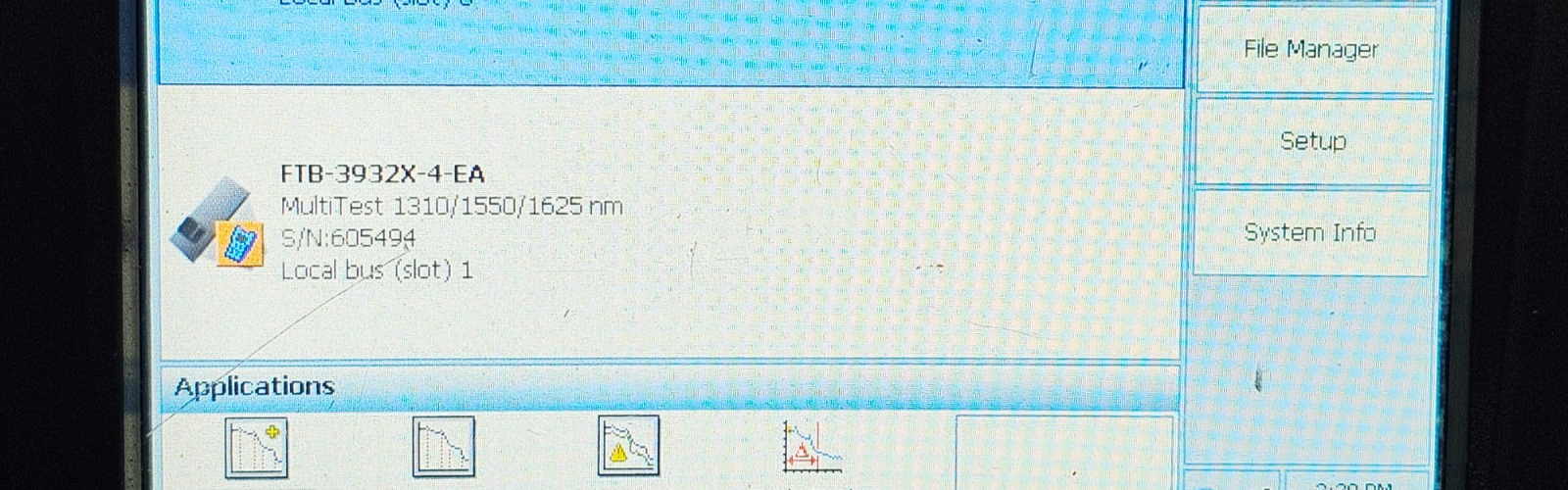 EXFO FTB-200 OTDR screen display showing fibre trace measurement