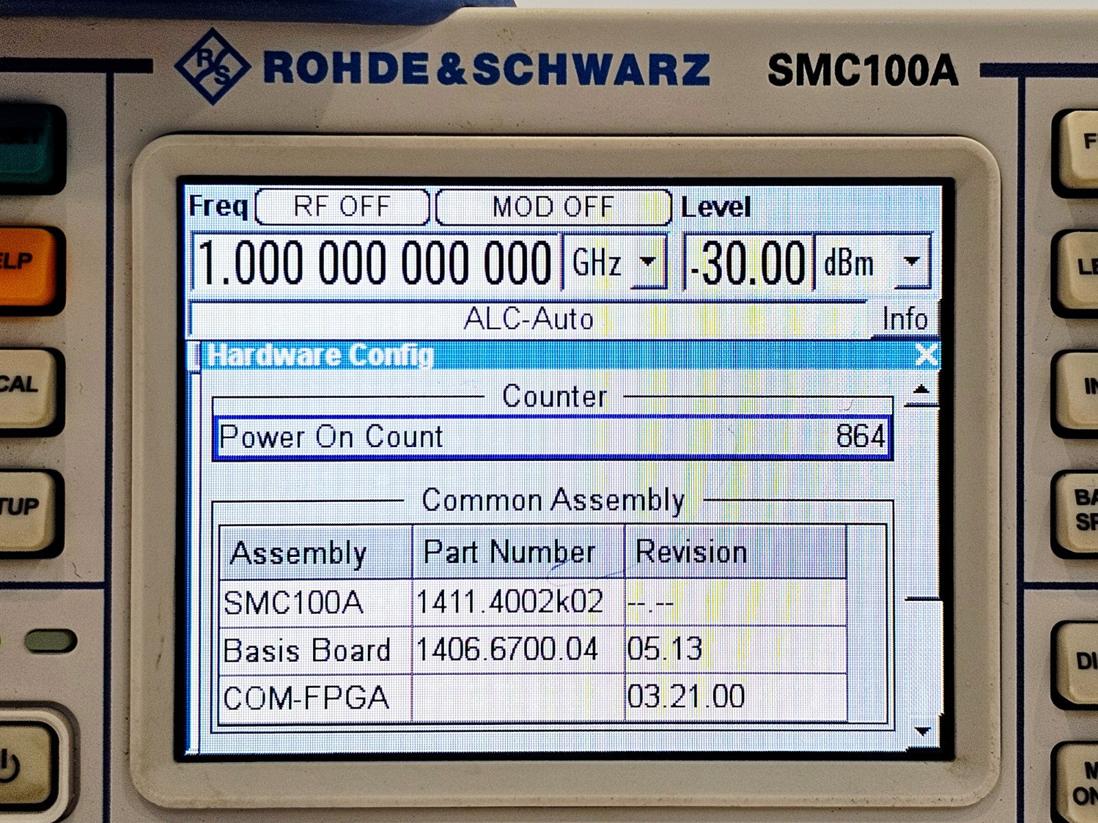Rohde & Schwarz SMC100A 9 khz - 3.2 GHz Signal Generator SMC-B103 Option R&S SMC