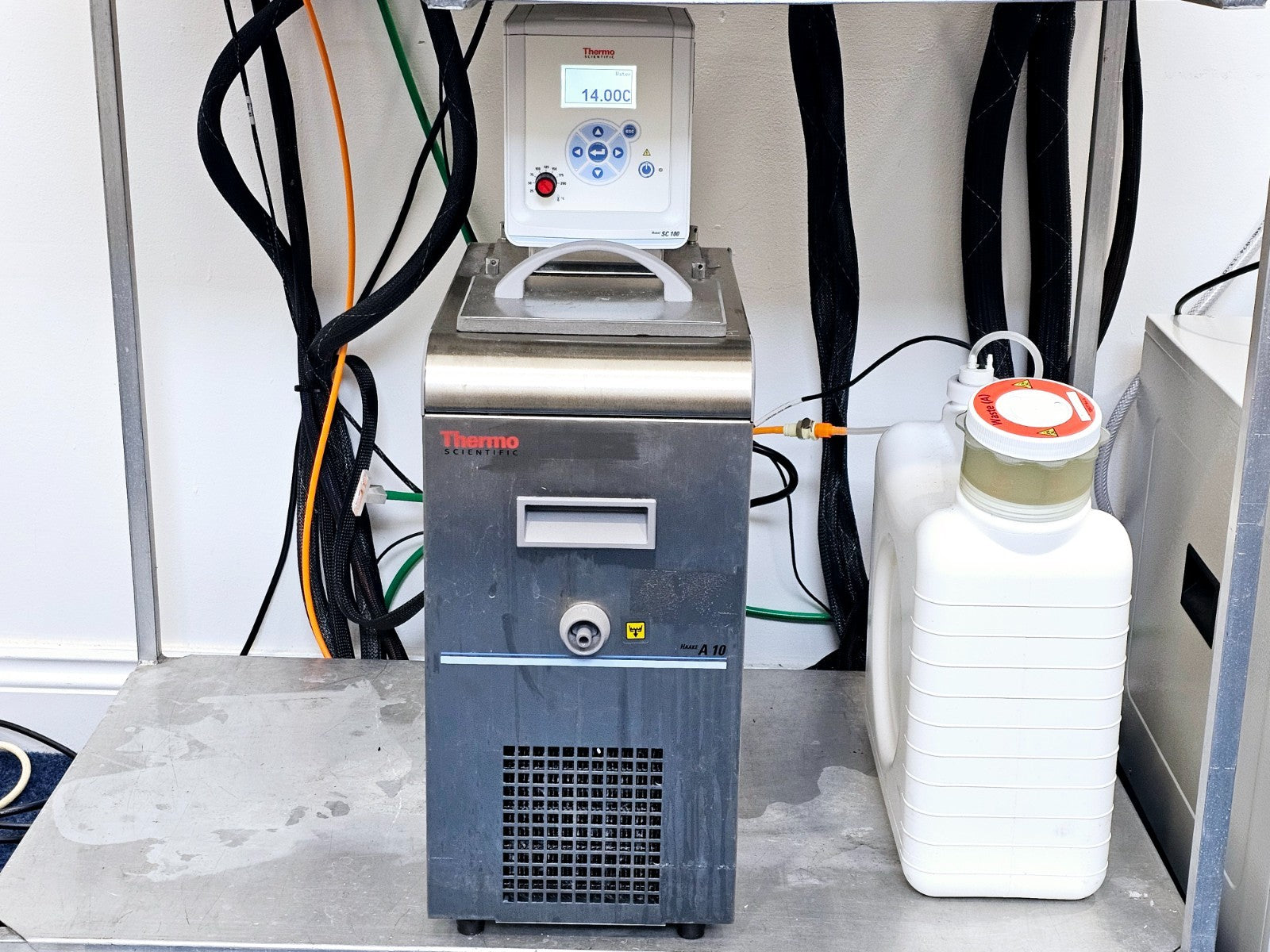 BD Becton Dickinson FACSMelody Cytometer Cell Sorter System 661768 3 Lasers