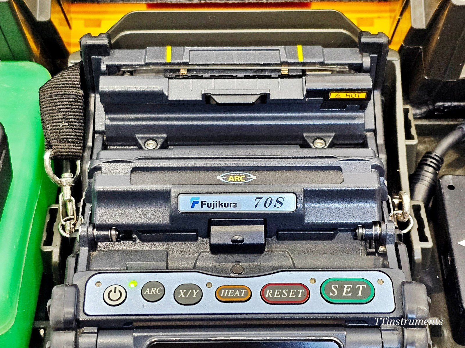 Serviced Fujikura 70S Fiber Optic Fusion Splicer SM MM ARC 9081 CT-30 Cleaver