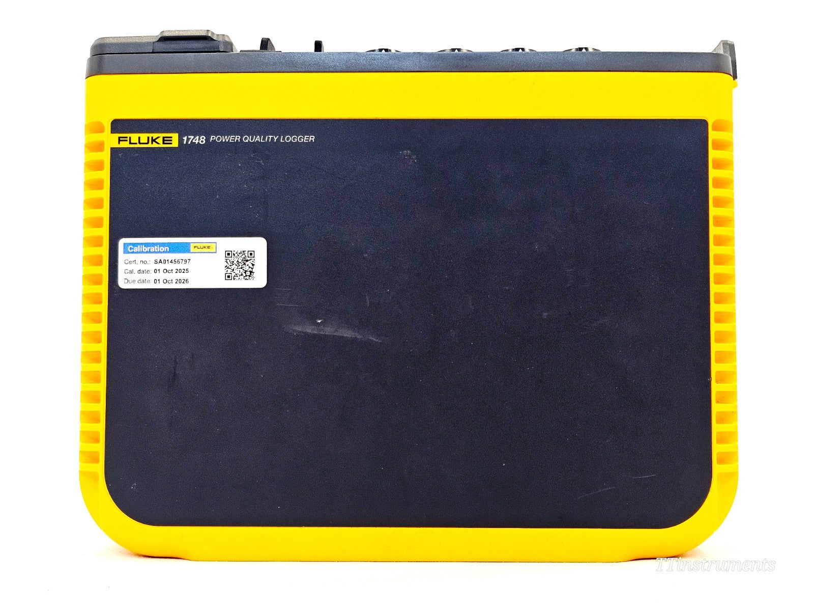 Fluke 1748 power quality analyser screen displaying measurement data