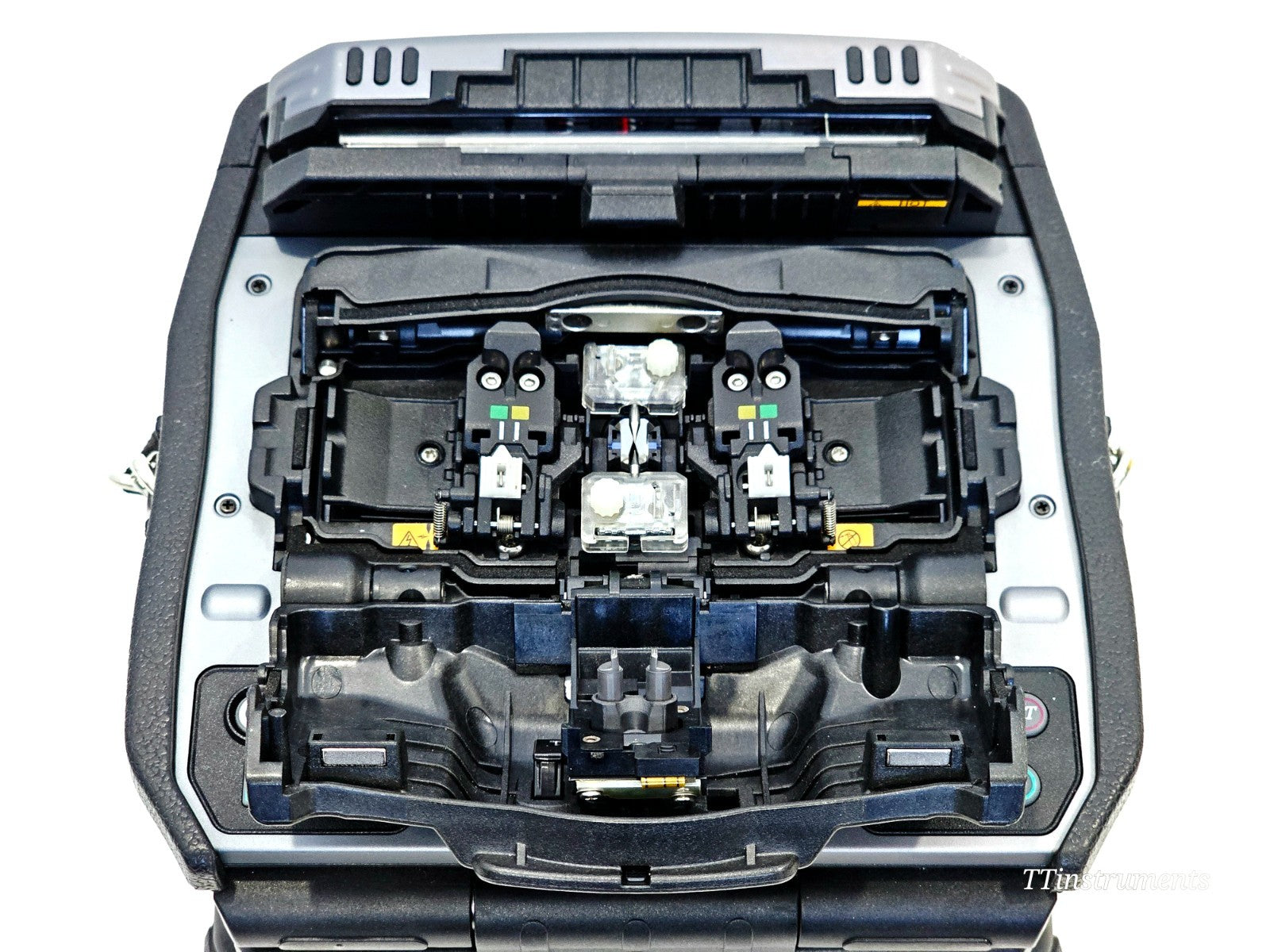 Fujikura 90S splicer rear ports and connectors detail view