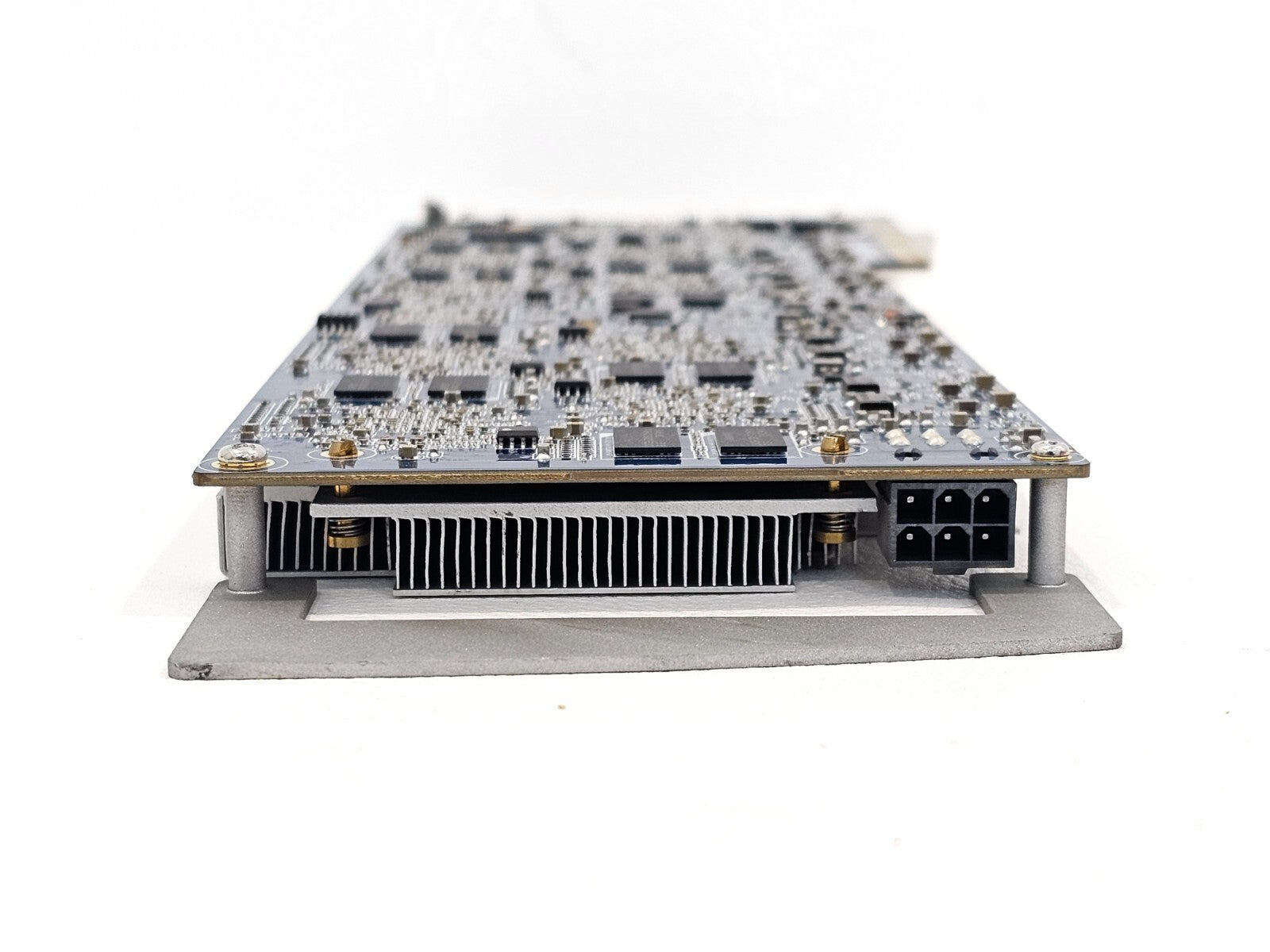 Advantech DSPC-8682G2-00A2E DSP card edge view showing 6-pin PCIe power connector and aluminium heatsink fins