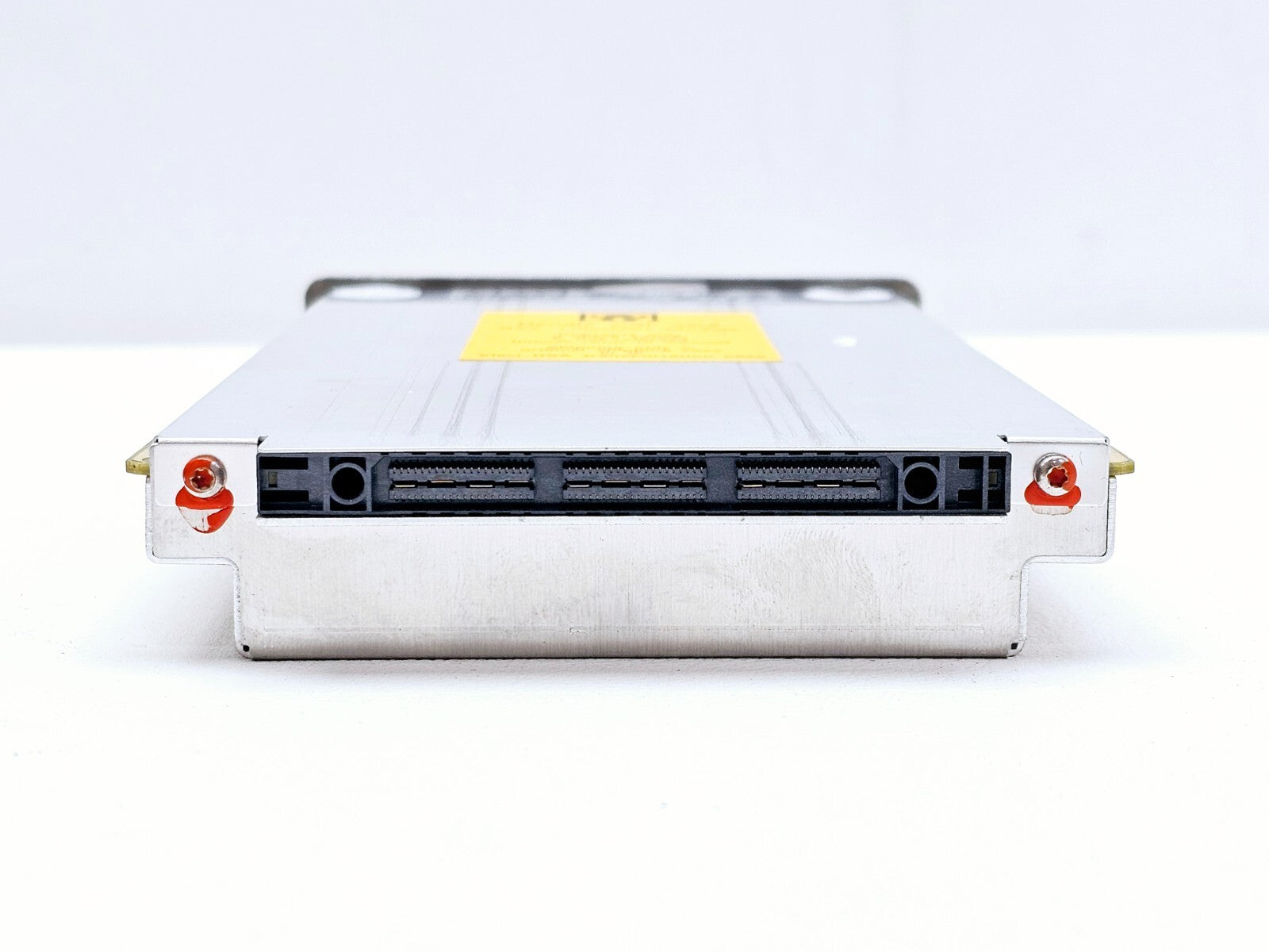 Viavi 6000V2 platform colour LCD touchscreen displaying OSA measurement results