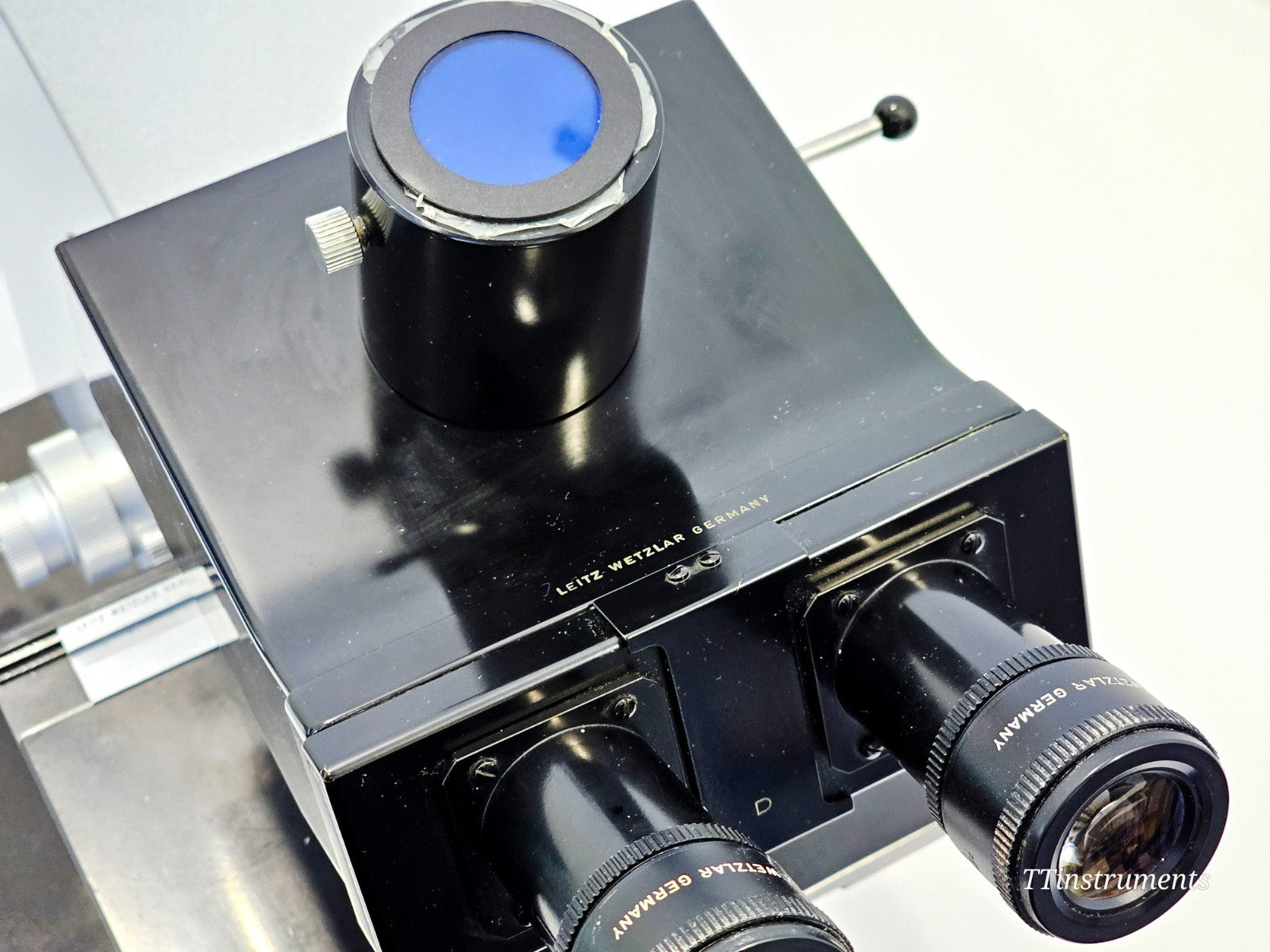 Leitz Orthoplan Compound Microscope with 6x Objectives & Illuminator