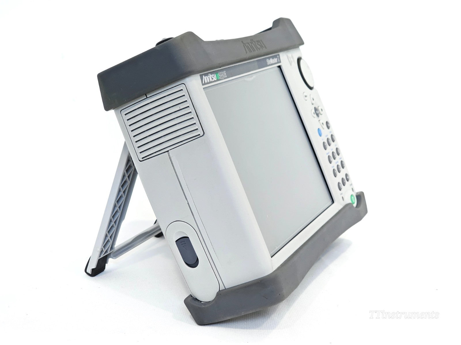 Anritsu S331E handheld analyser rear panel label and battery compartment