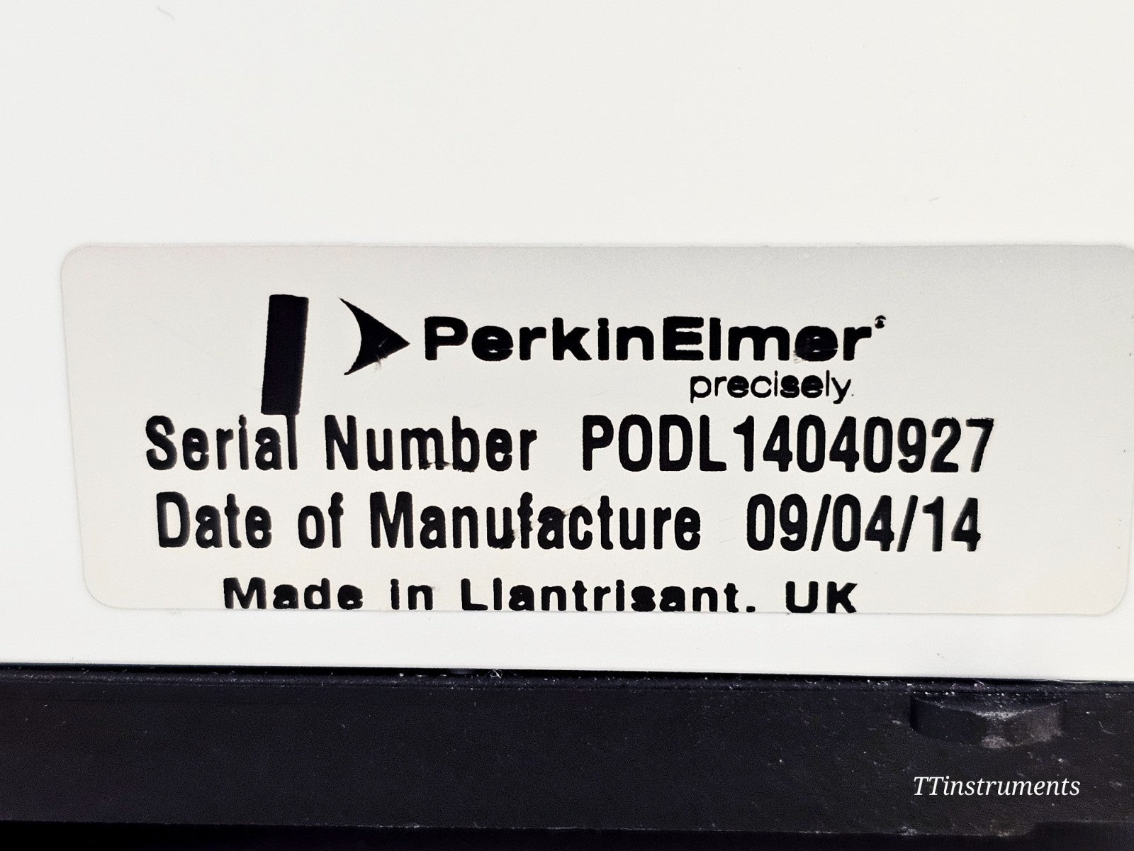 PerkinElmer FT-IR Spectrometer L1600300 Spectrum Two LiTa UATR Diamond Crystal13