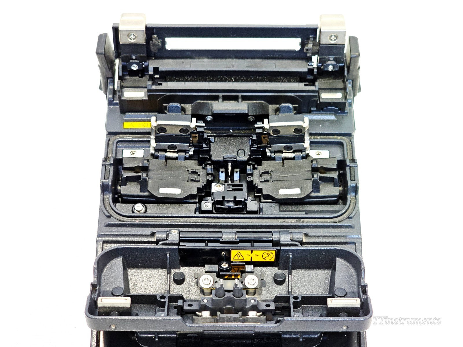 Fujikura 22S fusion splicer rear ports and connectors used fibre optic tool