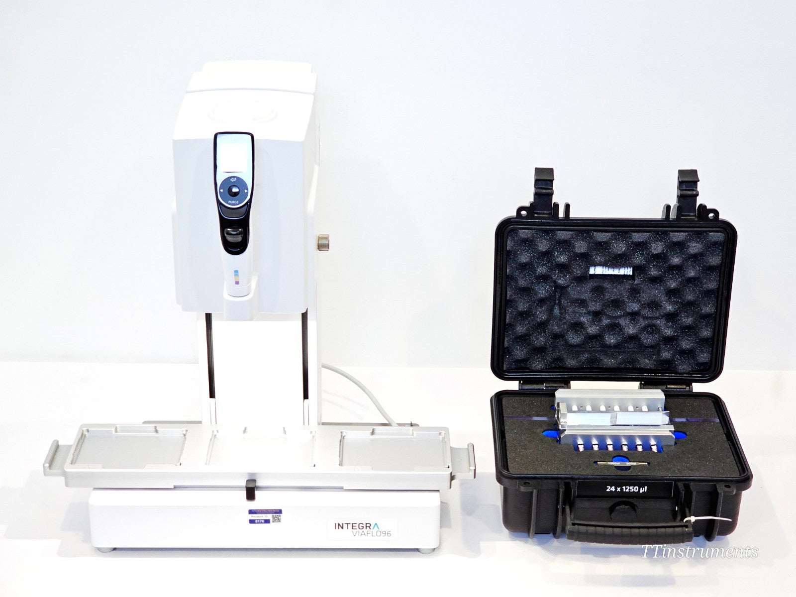 Integra Biosciences VIAFLO 96, 96 Channel Pipette With 125ul + 1250ul Heads.