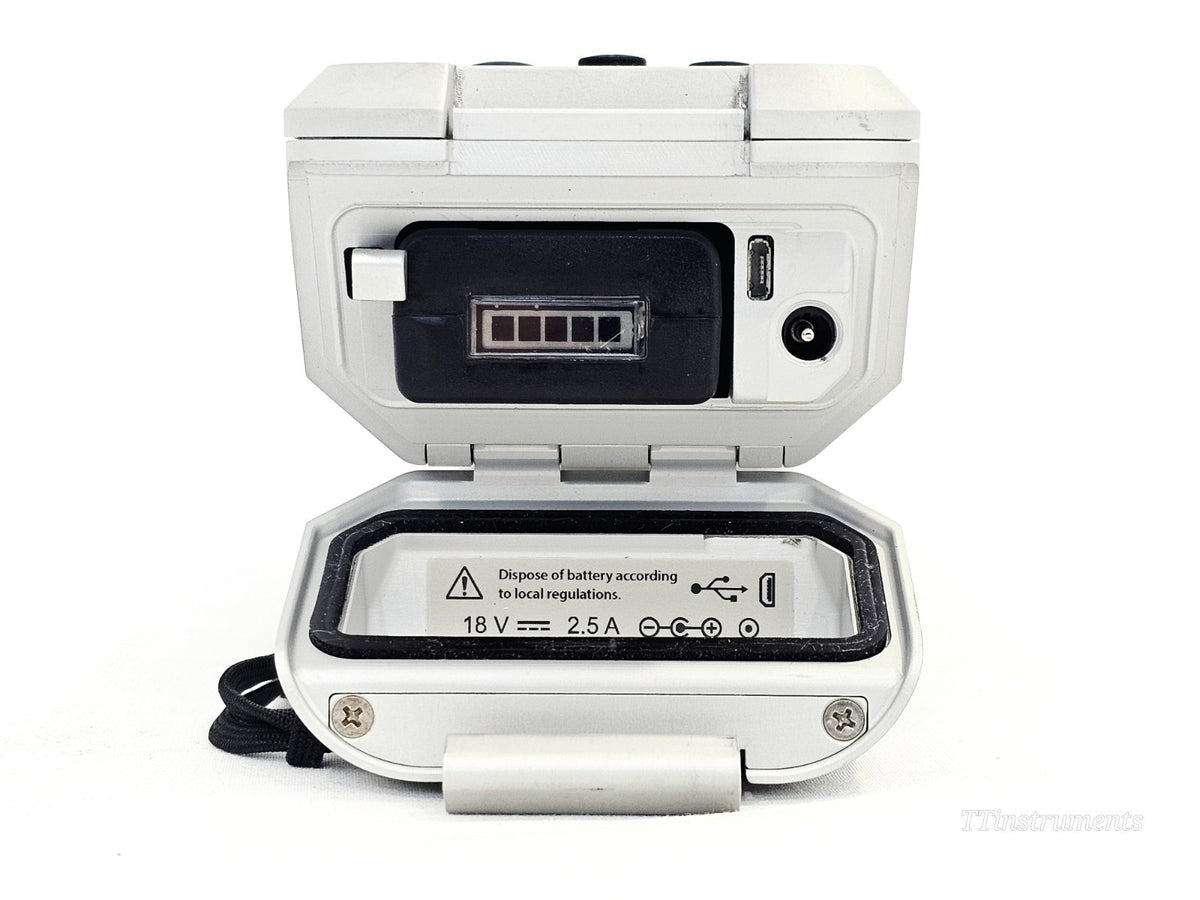 Rigaku Progeny handheld spectrometer top view showing scan button