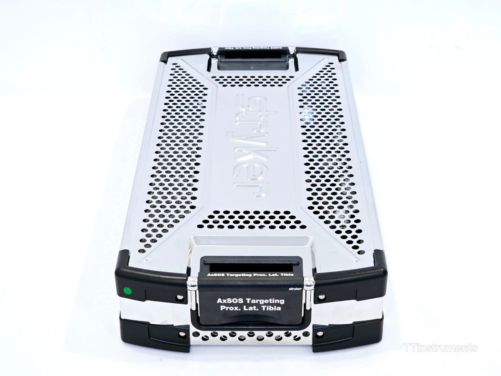 Stryker AxSOS Proximal Lateral Tibia Targeter Locking Plate System4