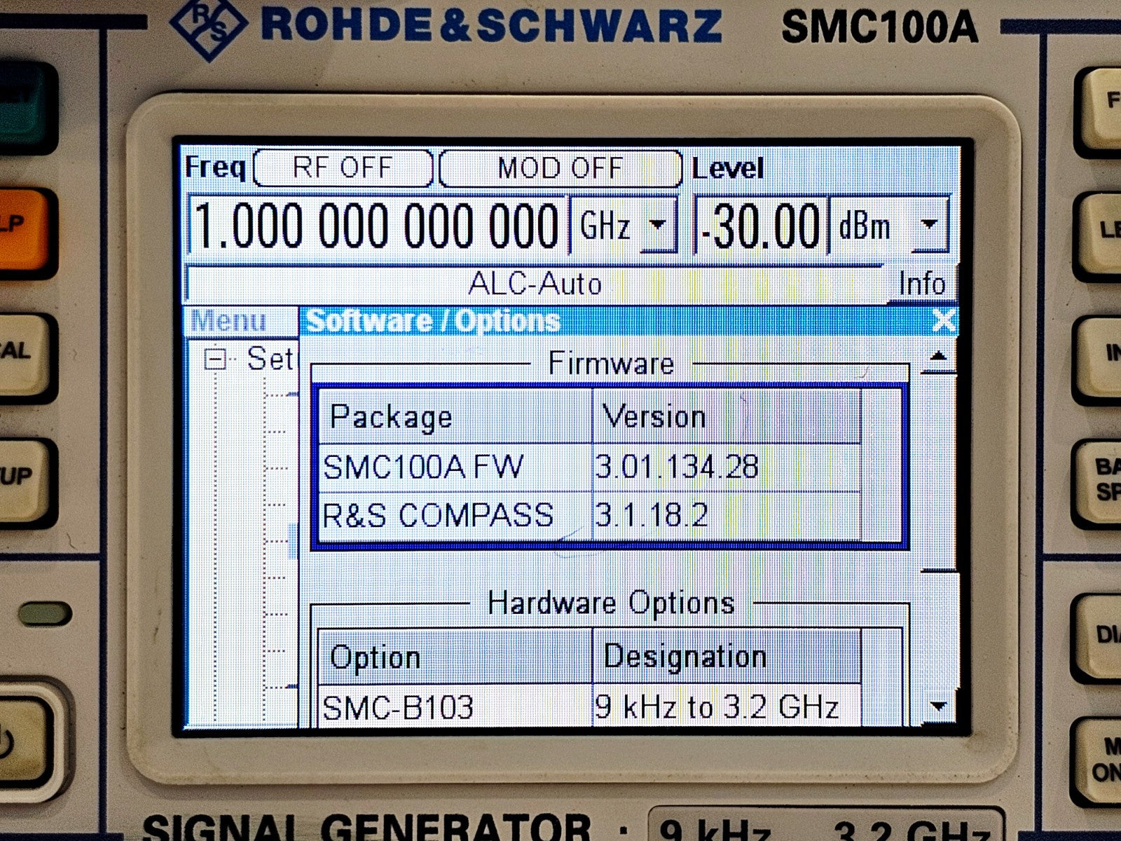 Rohde & Schwarz SMC100A 9 khz - 3.2 GHz Signal Generator SMC-B103 Option R&S SMC