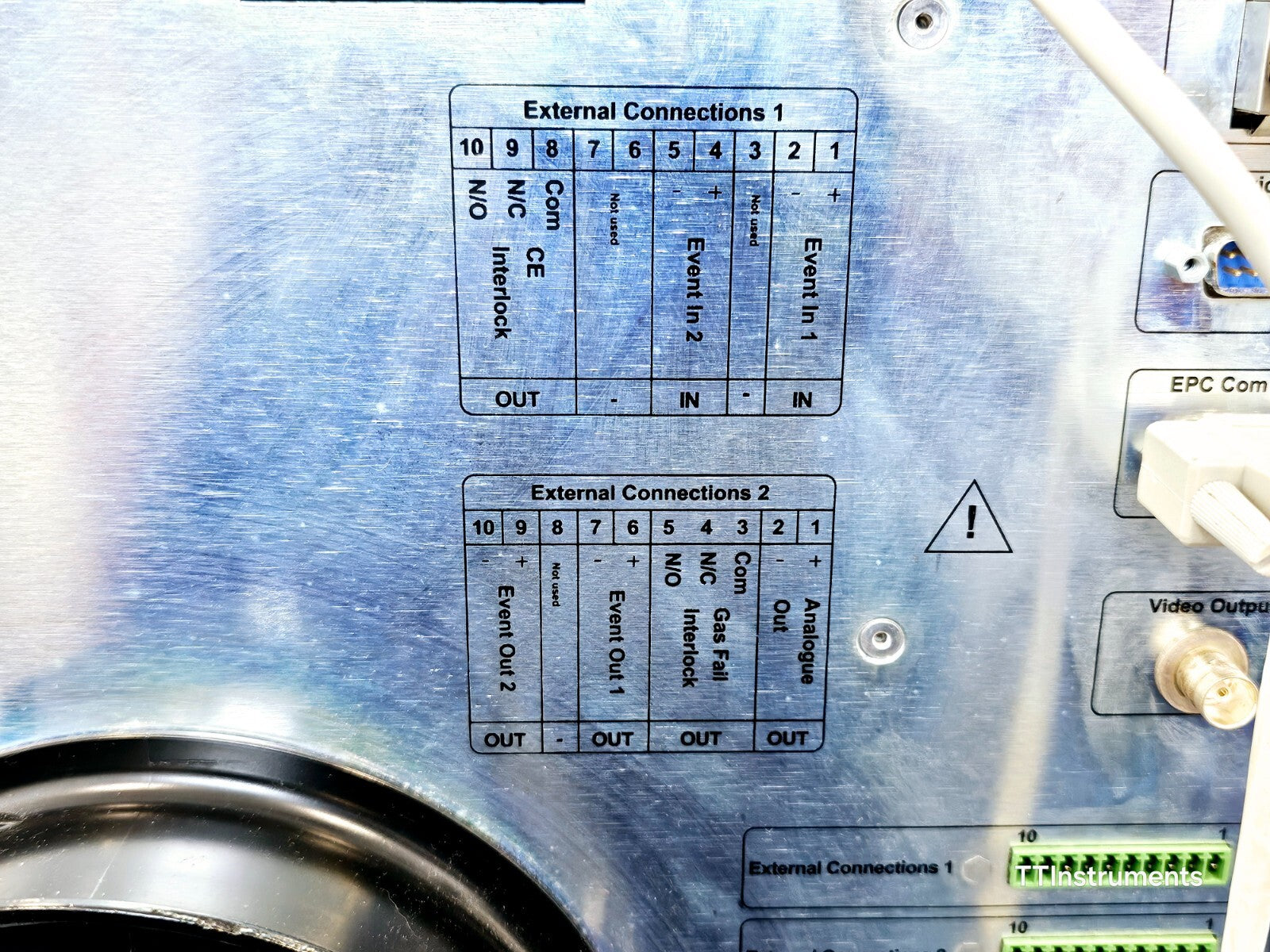 Waters Xevo TQ-S APCI/ESCI source components close-up
