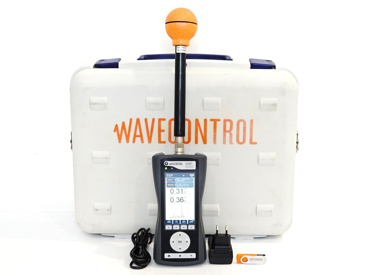 Cal WAVECONTROL SMP2 Broadband FIELD METER + WPF8 100 kHz - 8 GHz Antenna Probe0