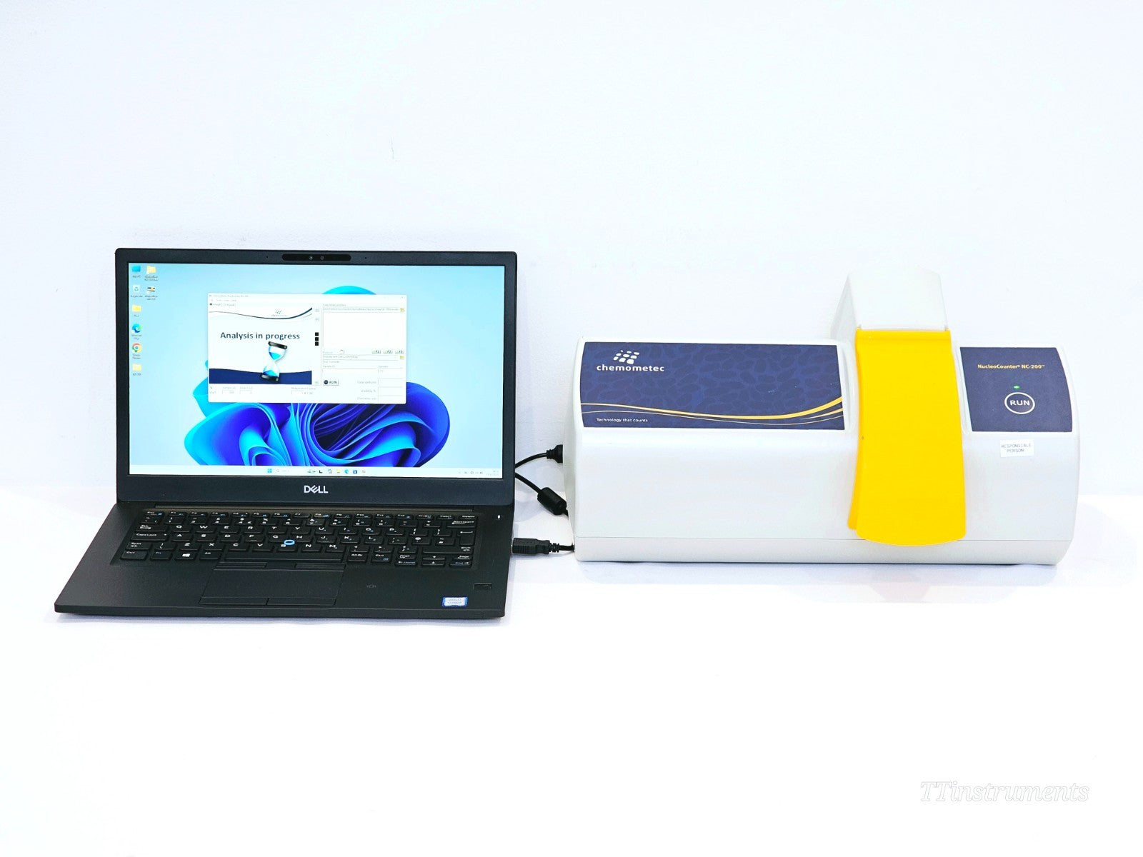 Chemometec A/S NucleoCounter NC-200 P/N: 900-0201 With PC and Licensed Software