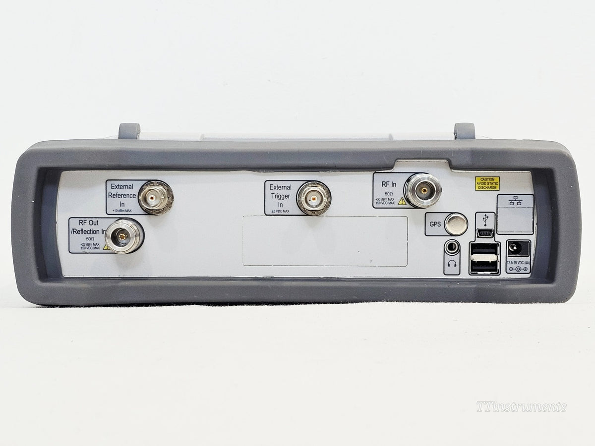 Anritsu S331E screen showing measurement trace cable analyser