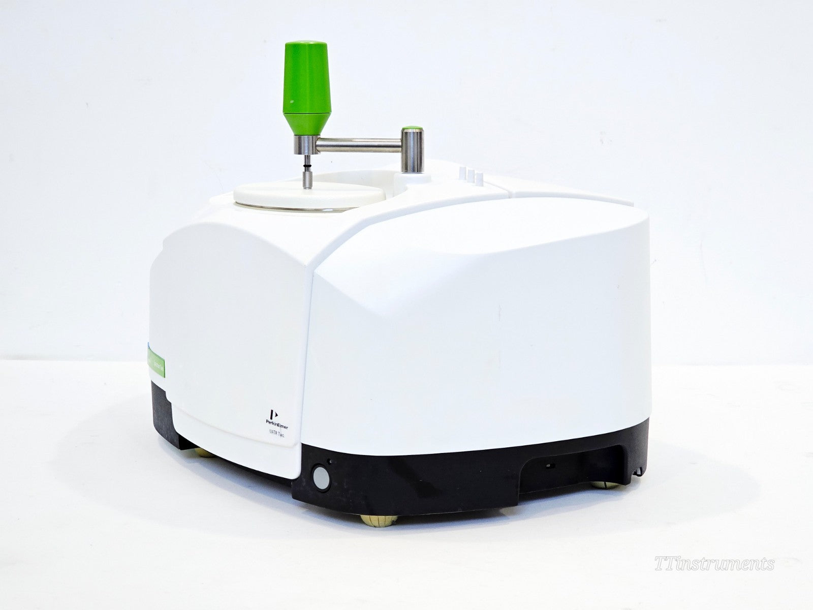 PerkinElmer FT-IR Spectrometer L1600300 Spectrum Two LiTa UATR Diamond Crystal3