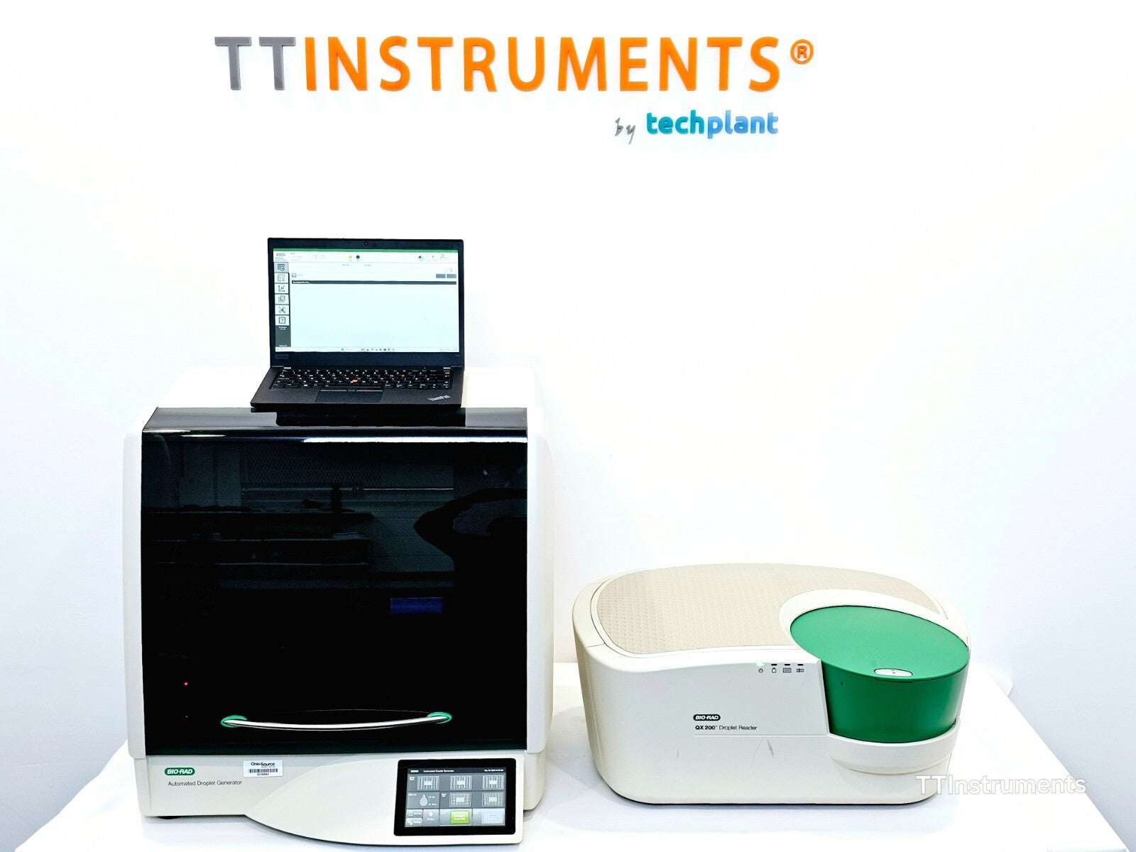 BIO-RAD Low Usage Automated Droplet Generator & QX200 Droplet Reader with Laptop