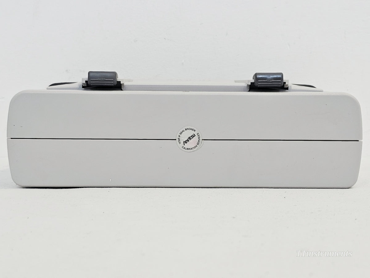 Anritsu S331E battery compartment and bottom panel detail