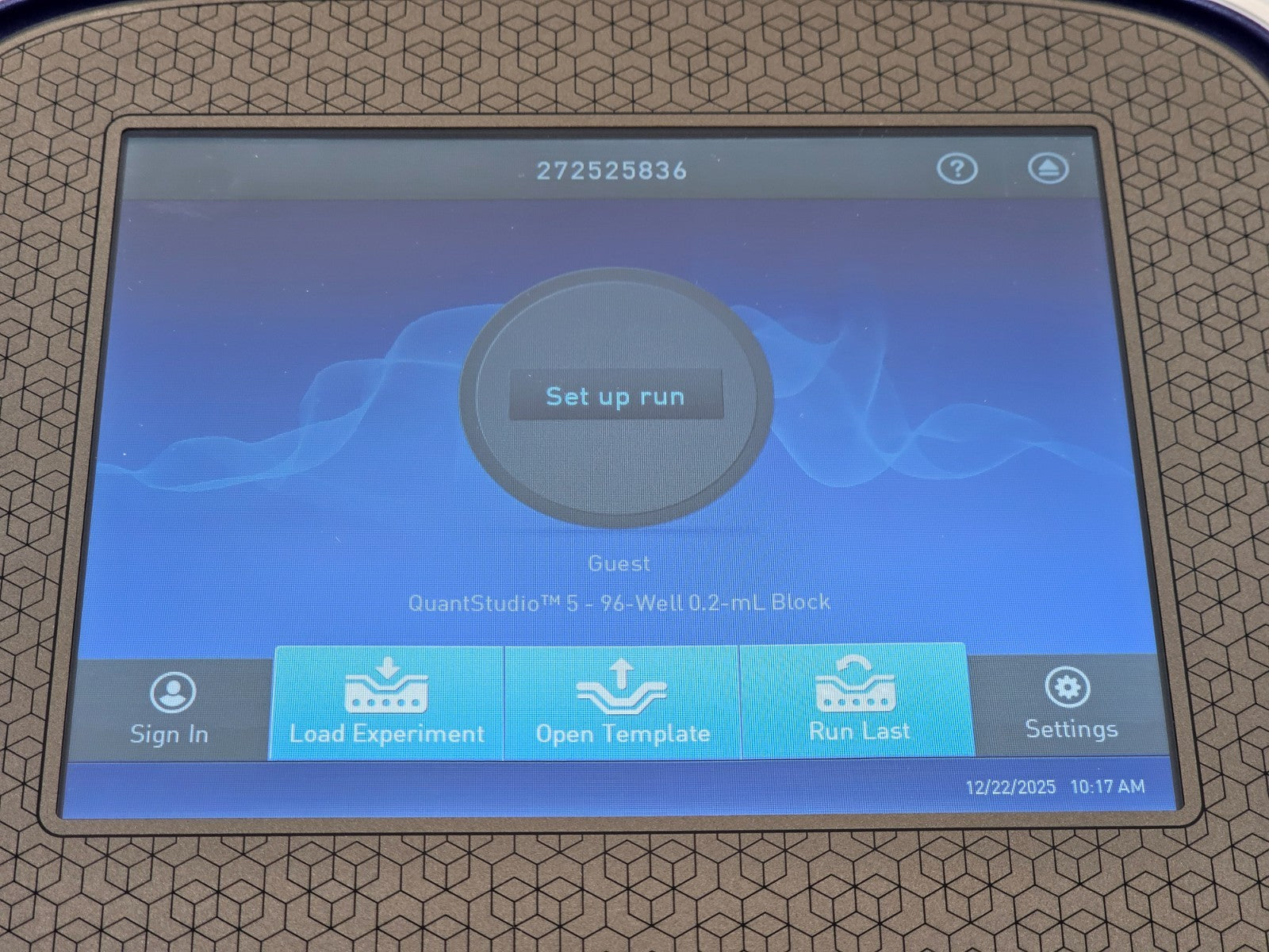 ThermoFisher QuantStudio 5 Real-Time PCR Instrument 96-Well 0.2ml Block