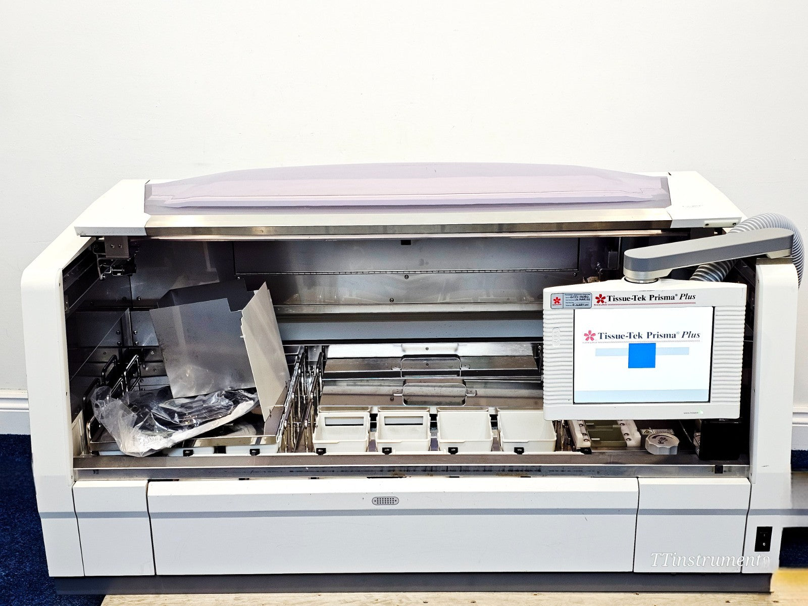 Sakura Tissue-Tek automated tissue stainer histology lab equipment for parts or not working
