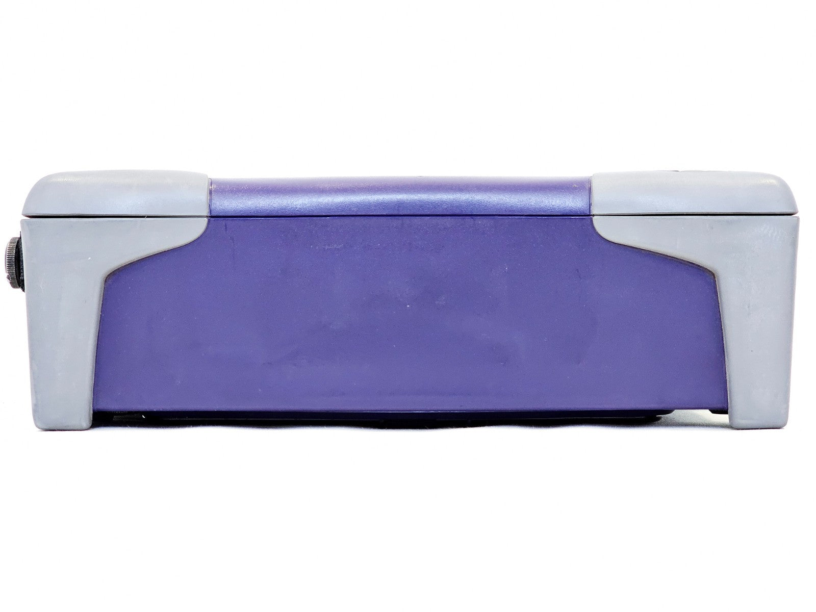 VIAVI MTS OTDR bottom panel with serial number and specification label