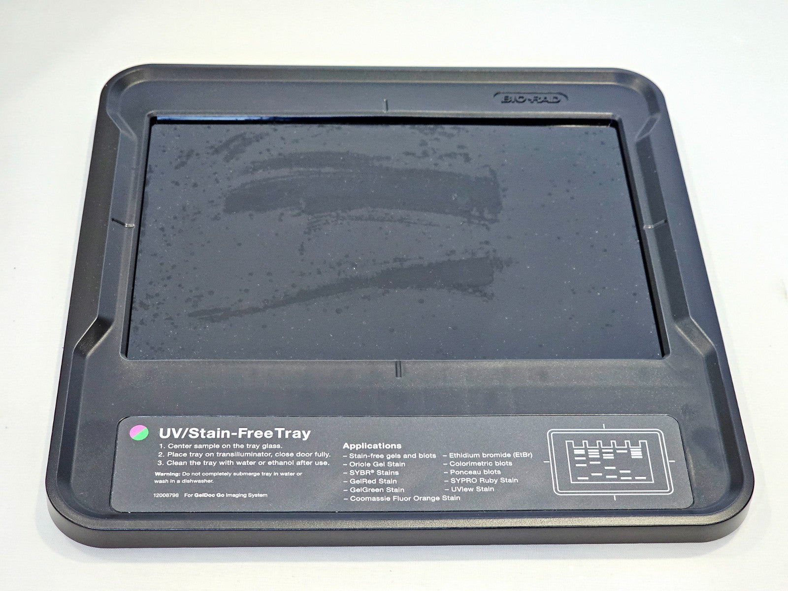 Bio-Rad GelDoc gel documentation system angle view showing overall condition