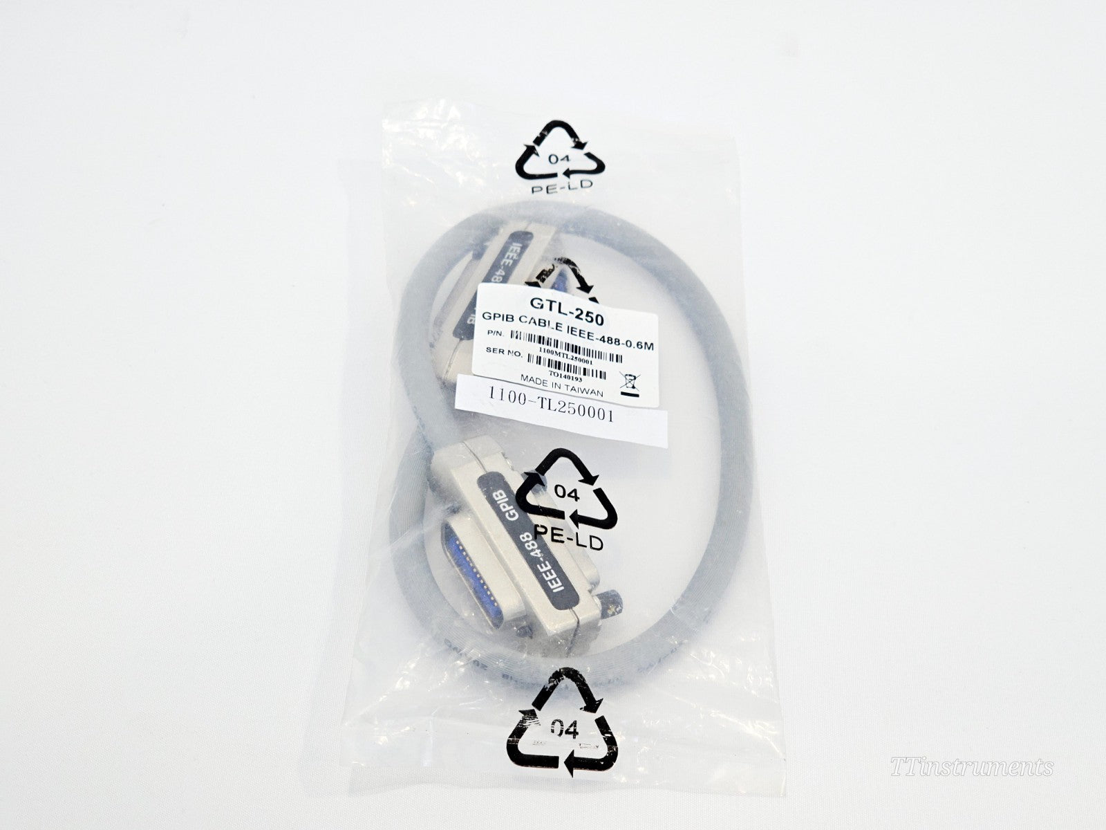 GW Instek GTL-250 GPIB Cable IEEE-488-0.6m 1100MTL250001