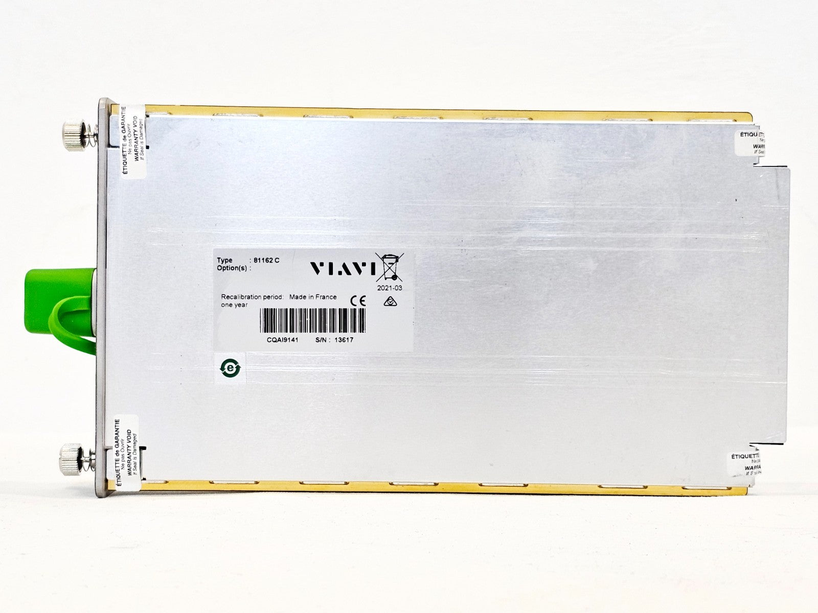 VIAVI MTS OTDR interface ports close-up for connectivity options