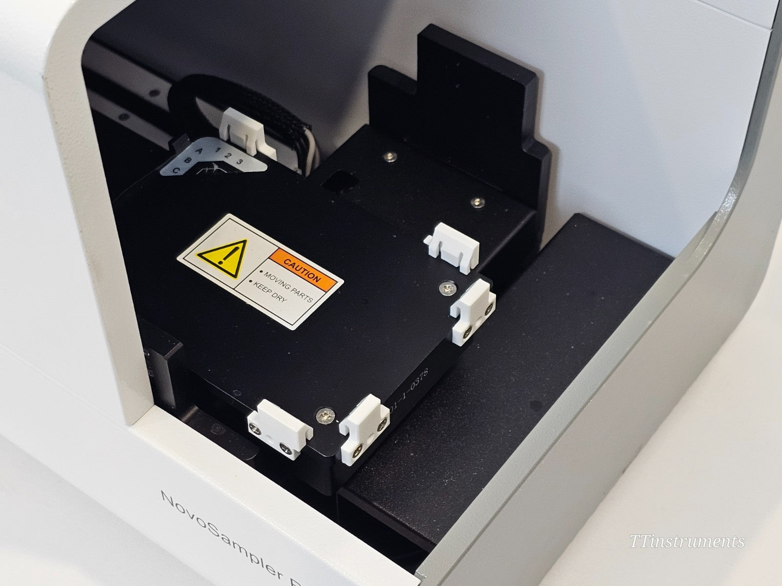 Agilent ACEA NovoCyte 3000 Cytometer w/ NovoSampler Pro & Fluidics Station